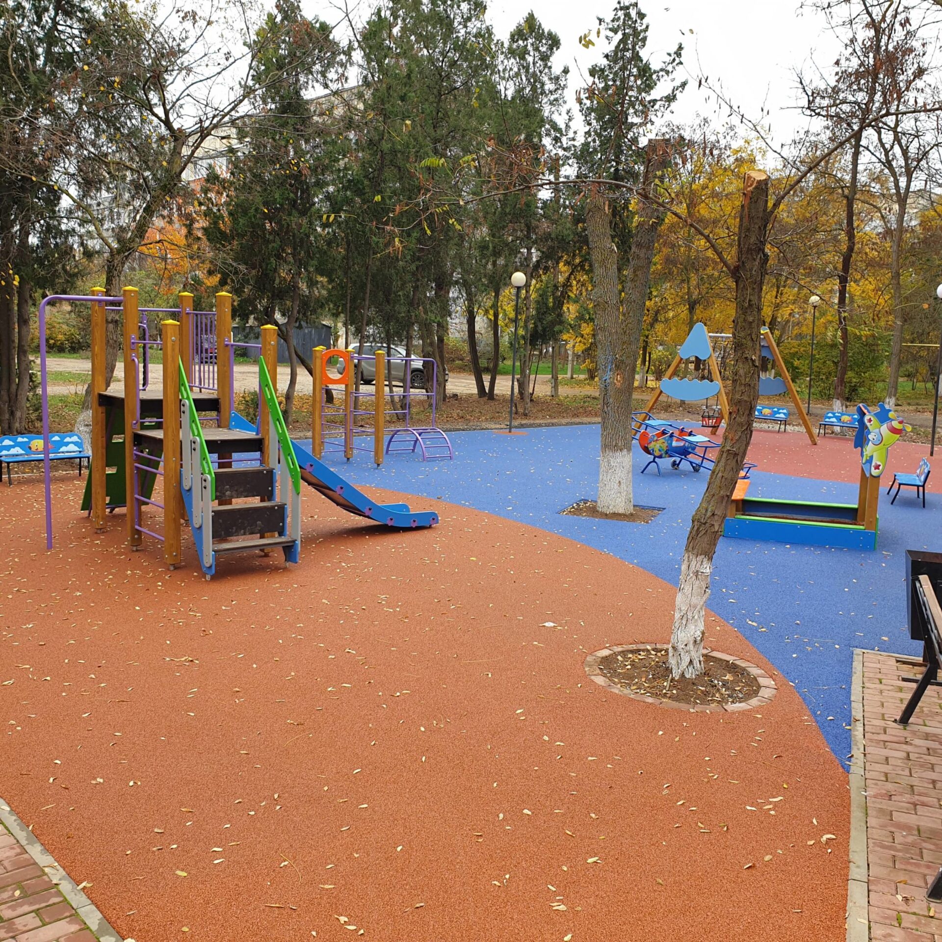 Детская площадка в Симферополе